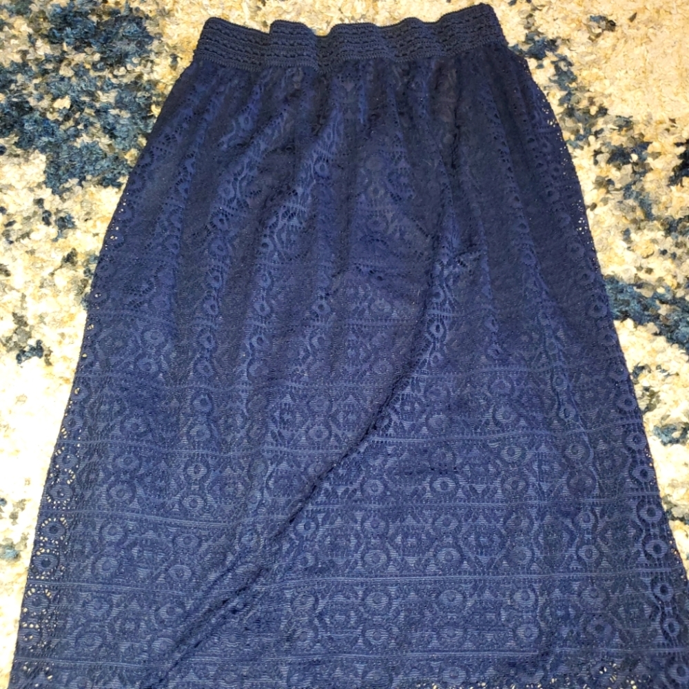 Navy blue skirt